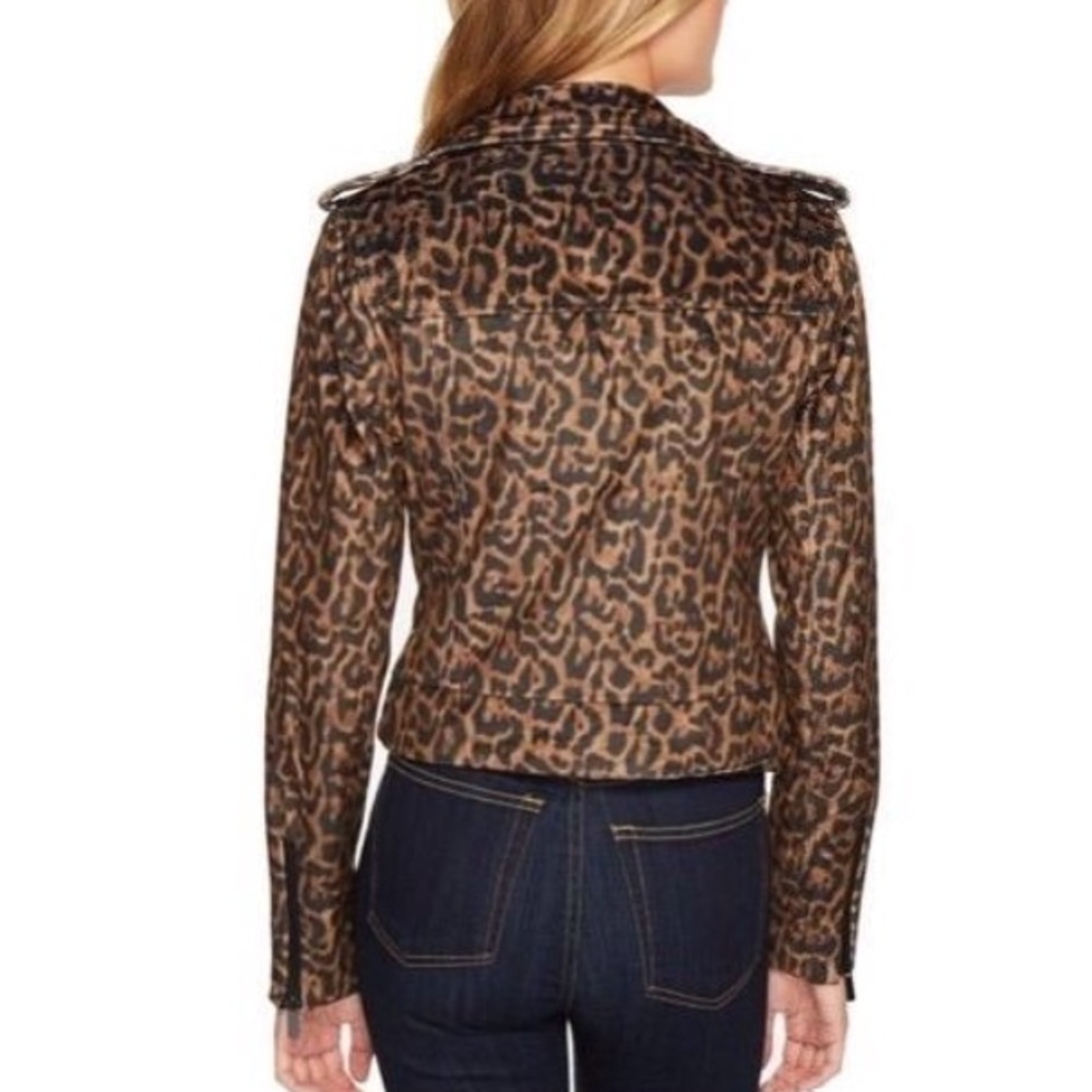 ROMEO & JULIET COUTURE Leopard Print Moto Jacket - Picture 8 of 8